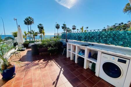 Apartamento En Primera Linea De Playa Nerja Extérieur photo